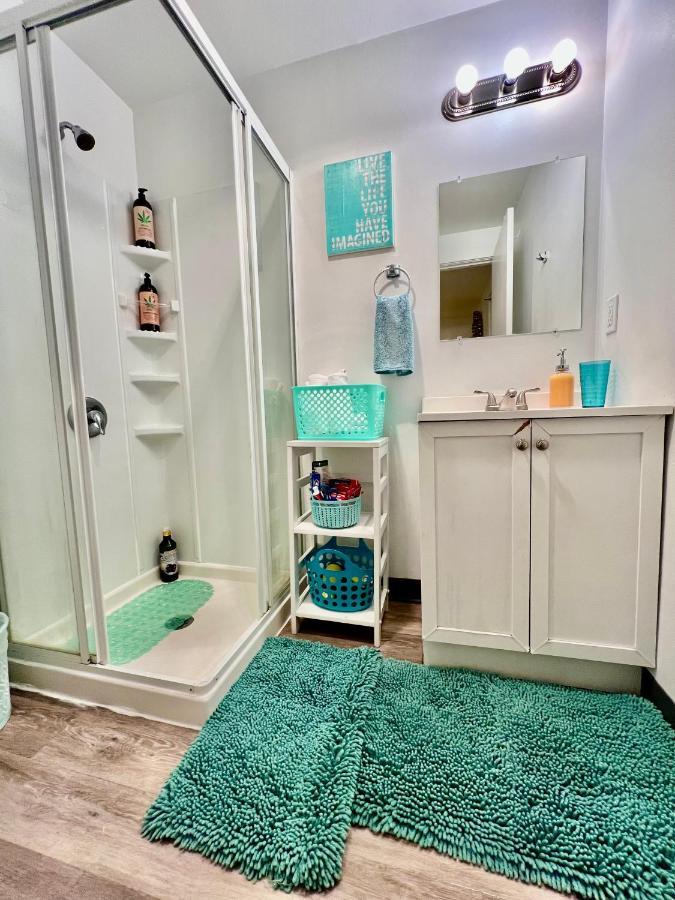 Micro Studio Apartment 10 Minutes Walk To University Of Washington سياتل المظهر الخارجي الصورة