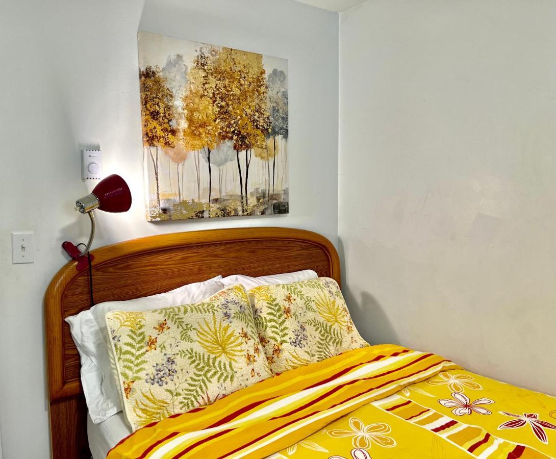 Micro Studio Apartment 10 Minutes Walk To University Of Washington سياتل المظهر الخارجي الصورة